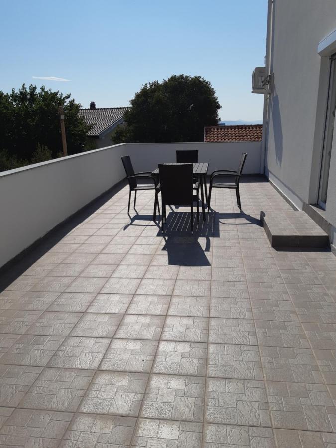 Apartmani Frano Vodice Ngoại thất bức ảnh